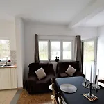 Nature Retreat By The Lakes * Rosée