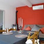 Nature Retreat By The Lakes Rosée