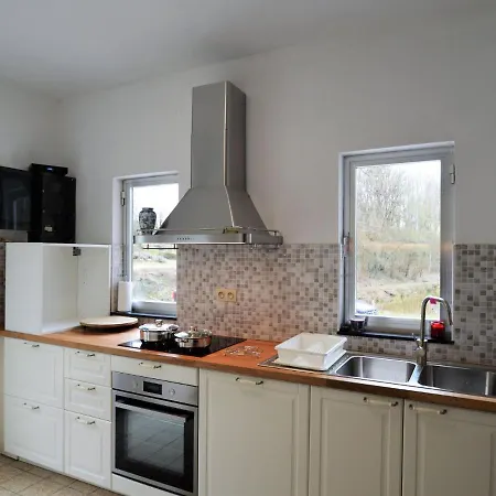 Nature Retreat By The Lakes Vakantiehuis Rosée