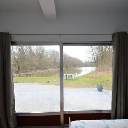 Vakantiehuis Nature Retreat By The Lakes Rosée