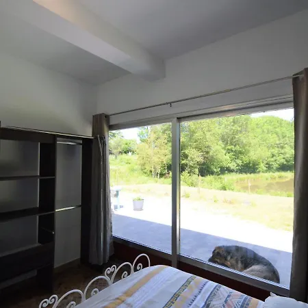 בית נופש Nature Retreat By The Lakes Rosée