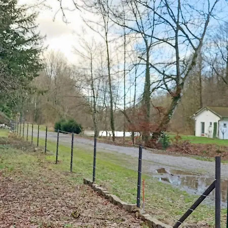 Nature Retreat By The Lakes