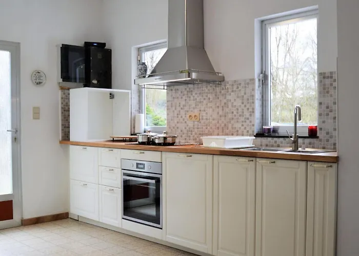 Vakantiehuis Nature Retreat By The Lakes *