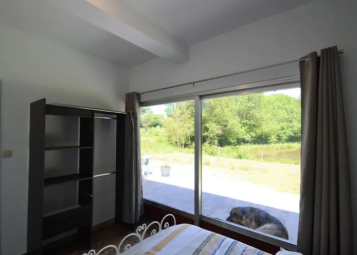Vakantiehuis Nature Retreat By The Lakes Rosée
